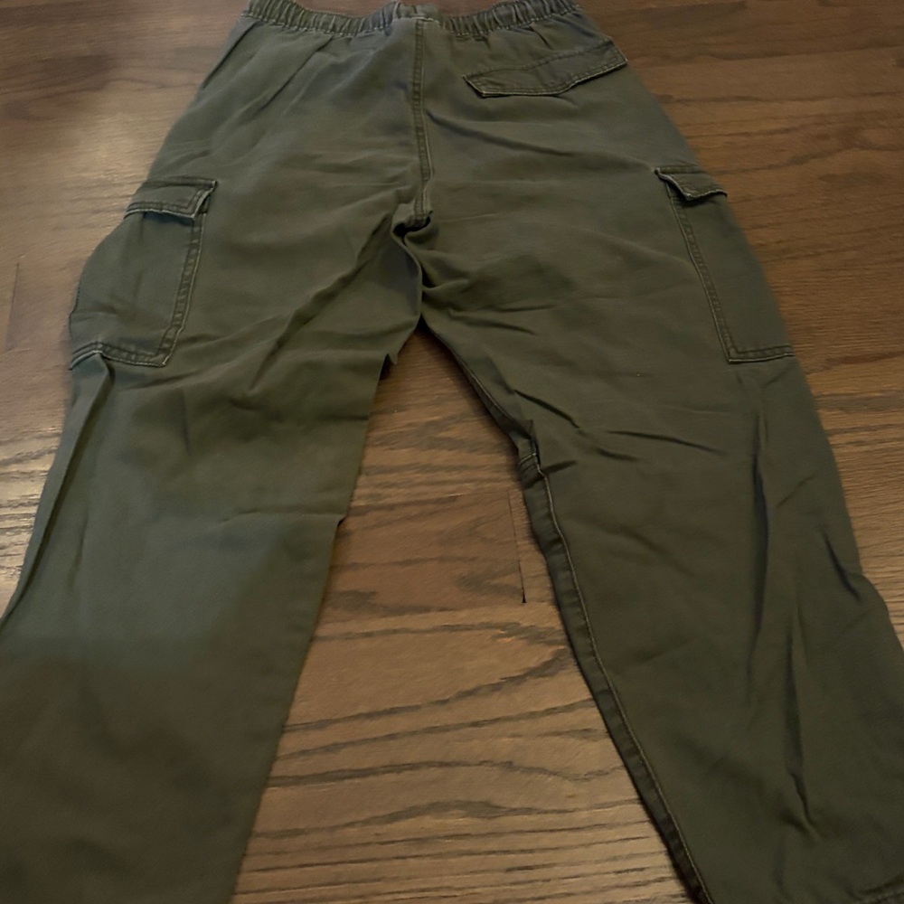Boys green cargo pants - Picture 5 of 6